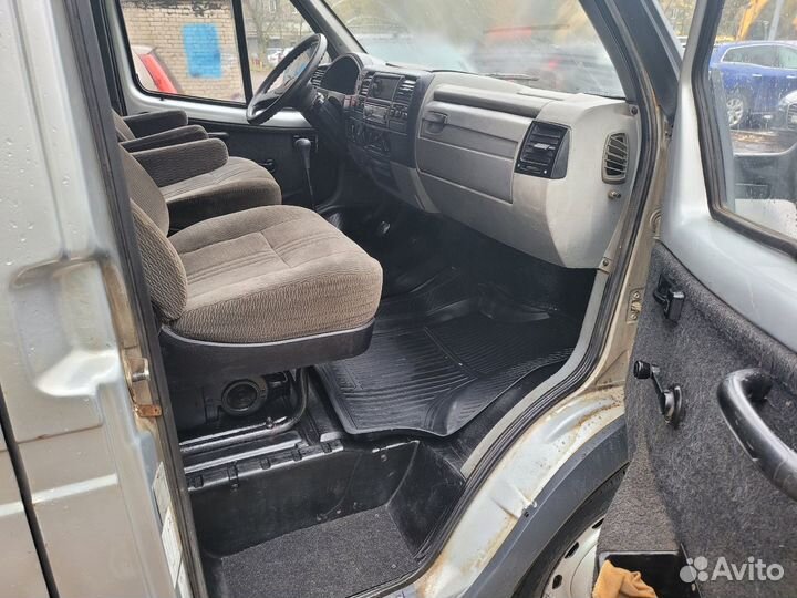 ГАЗ Соболь 2217 2.4 МТ, 2008, 100 000 км