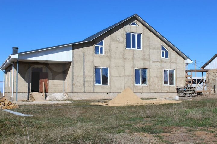 Дом 297 м² на участке 10 сот.