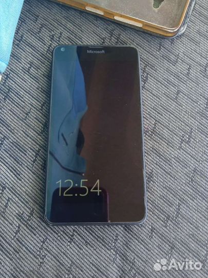 Телефон Microsoft Lumia 640 Dual