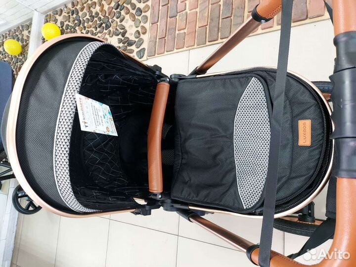 Коляска Luxmom V9 3 в 1