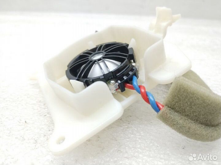 Динамик высокочастотный задний левый Land Rover