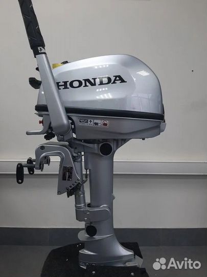 Лодочный мотор Honda (Хонда) BF 5 DH SHU