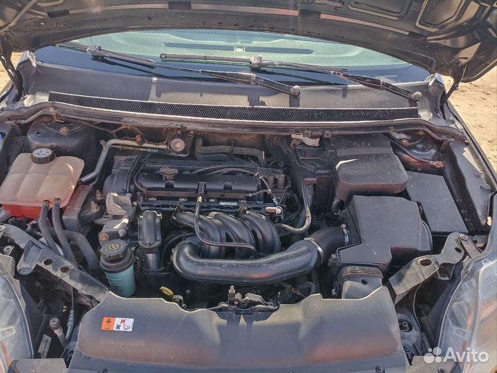 Ford Focus 1.4 МТ, 2011, 200 000 км