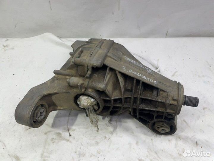 Редуктор задний Volkswagen Touareg 7P5 crca 2012