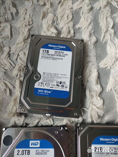 Жесткие диски 1-3тб SATA wd seagate hitachi