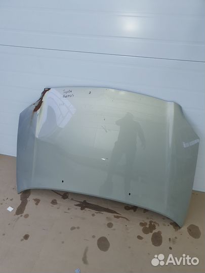 Капот Toyota avensis 2008г