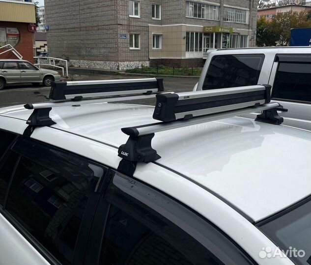 Крепление для перевозки лыж LUX Эльбрус 750