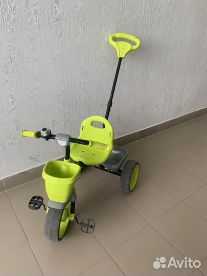 Детский велосипед с ручкой