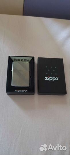Зажигалка бензиновая zippo