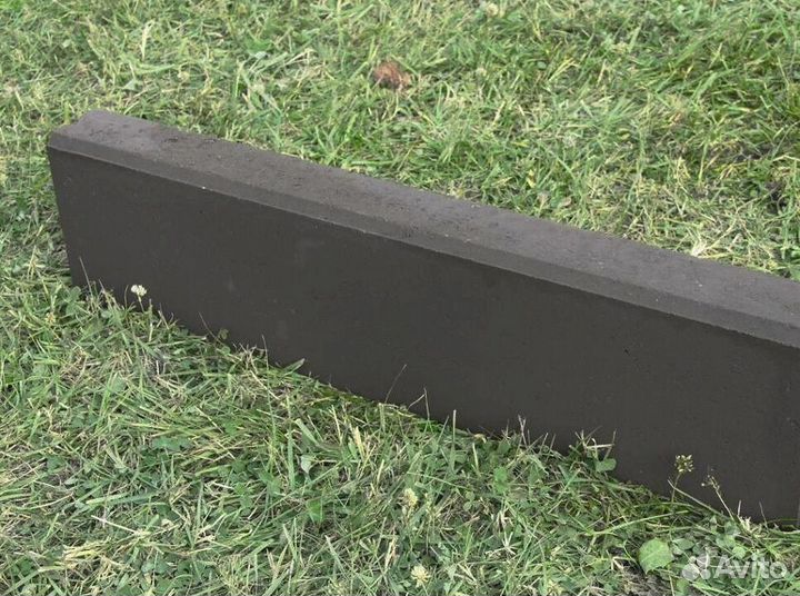 Камень для газона бордюрный