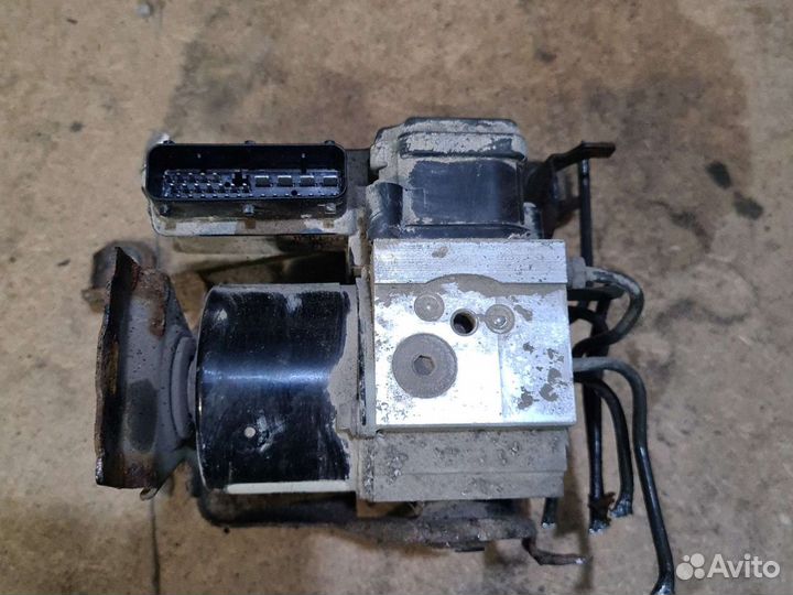 Опель вектра в 99г блок ABS trw