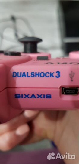 Розовый джойстик ps3