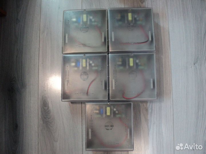 Источник питания (с защитой акб) ST-ббп-30