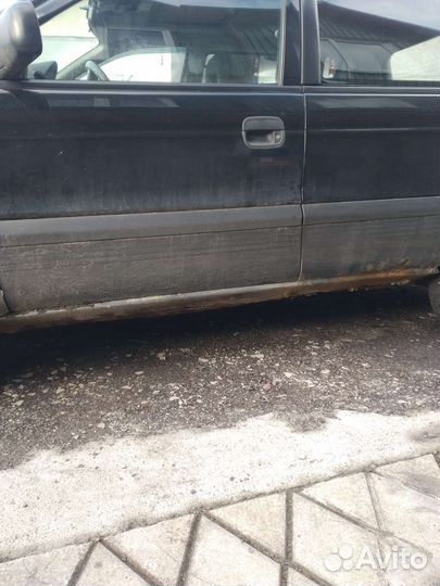 Mitsubishi Space Runner 1.8 МТ, 1993, 300 000 км