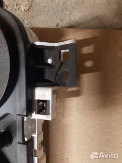 Панель приборов Mitsubishi Colt 6