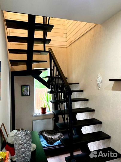 Лестница винтовая с монтажем