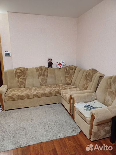 Угловой диван бу