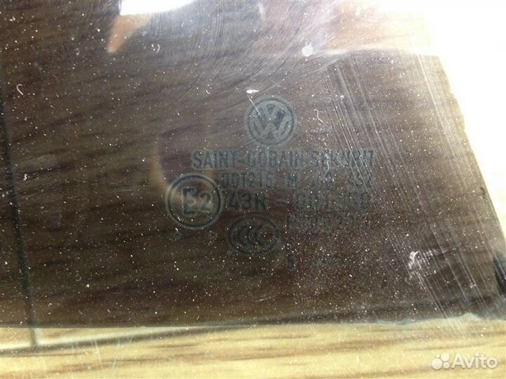 Стекло двери задней левой Volkswagen Pointer
