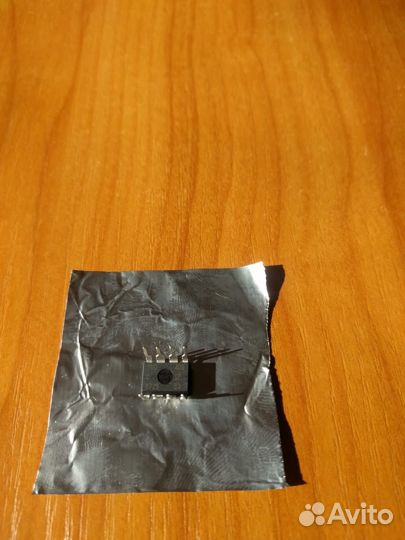 Микроконтроллер Attiny15l-1PU