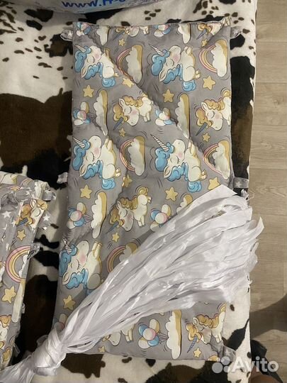 Бортики в детскую кроватку