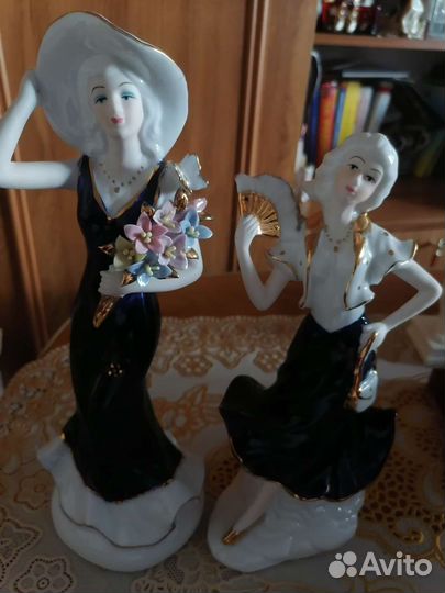 Статуэтка фарфор
