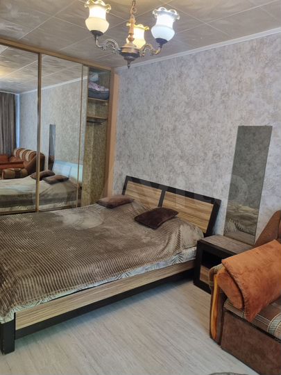 2-к. квартира, 56 м², 2/5 эт.