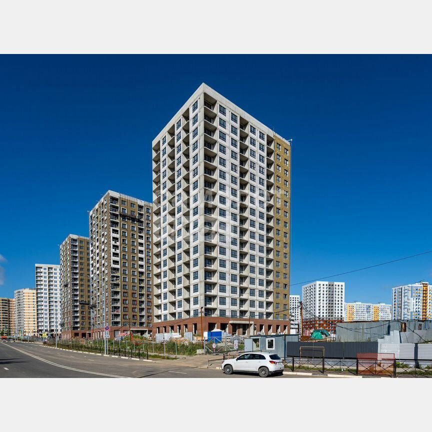 2-к. квартира, 50,8 м², 13/18 эт.