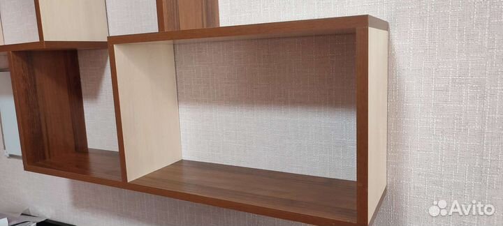 Полка настенная бу