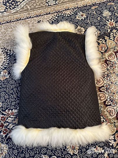 Жилет из цельной овчины