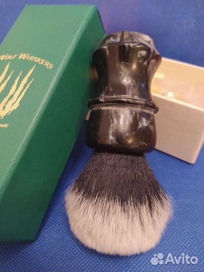 Помазок Wolf Whiskers