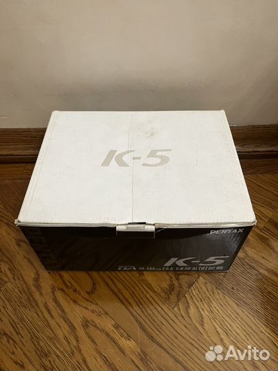 Зеркальный фотоаппарат Pentax K-5 Kit