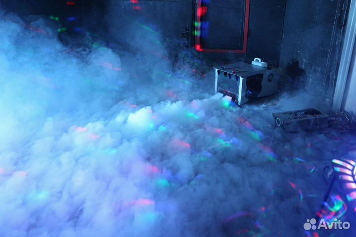 Архитектурный свет, звук, дым