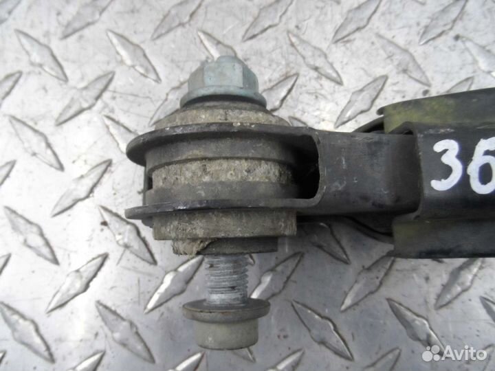 Рычаг задний левый нижний Mercedes E-klasse W207 2