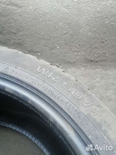 Nokian Tyres WR SUV 4 275/45 R20