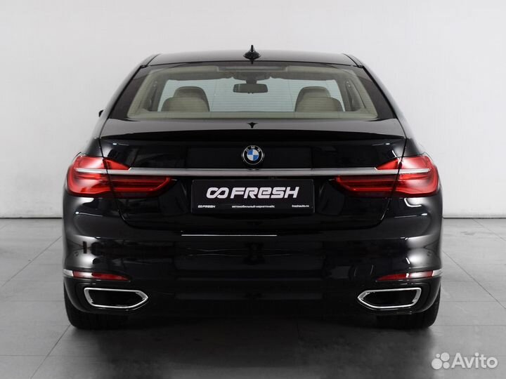 BMW 7 серия, 2016