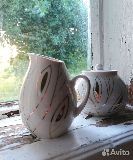 Молочник сливочник, сахарница, чайник. Винтаж