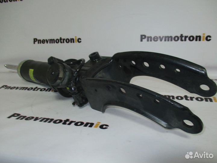 Порш каен передний амортизатор правый