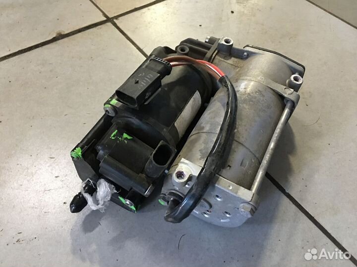 Компрессор пневмоподвески mercedes W205 W213 X253