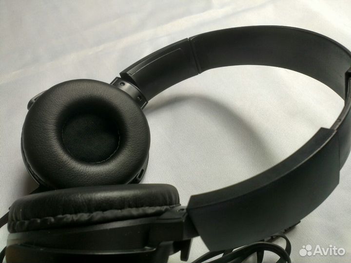 Наушники проводные накладные Sony