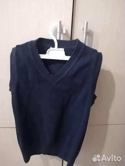 Жилетка для девочки школьная 128-134