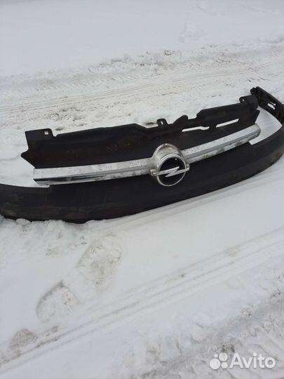 Решетка радиатора Opel Corsa C