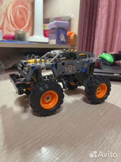 Lego technic monster jam Max-D