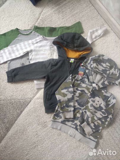Пакет вещей и обуви на мальчика