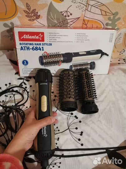 Фен щетка новая