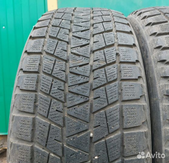 Bridgestone Blizzak DM-V1 235/55 R19 101R