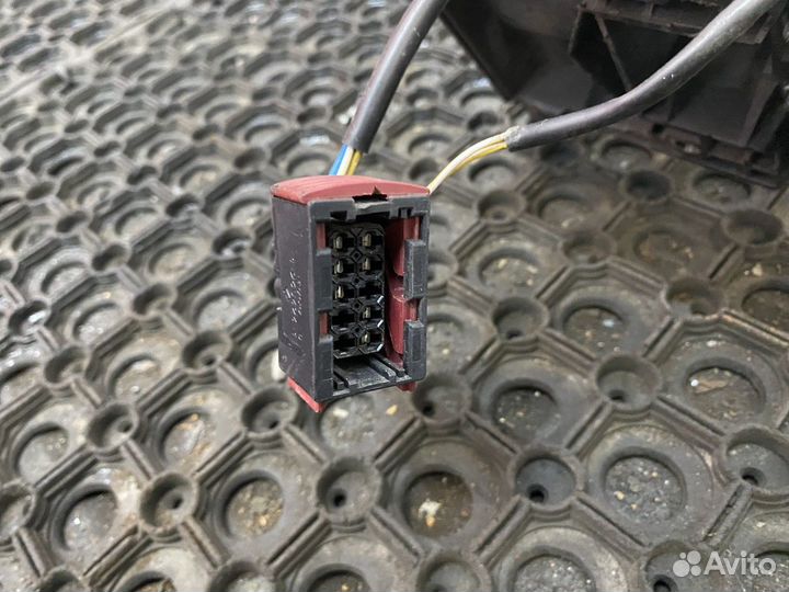 Зеркало заднего вида боковое Renault Premium