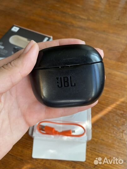 Беспроводные наушники jbl tune 125 tws
