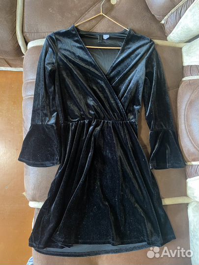 Платье бархатное