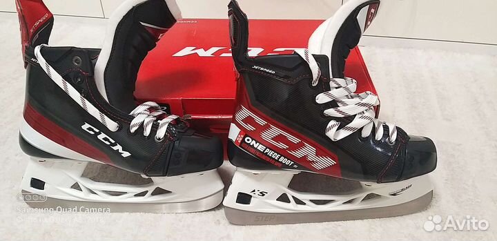 Коньки хоккейные профессиональные ссм