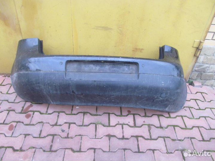Бампер задний Volkswagen Golf 5 2004-2009